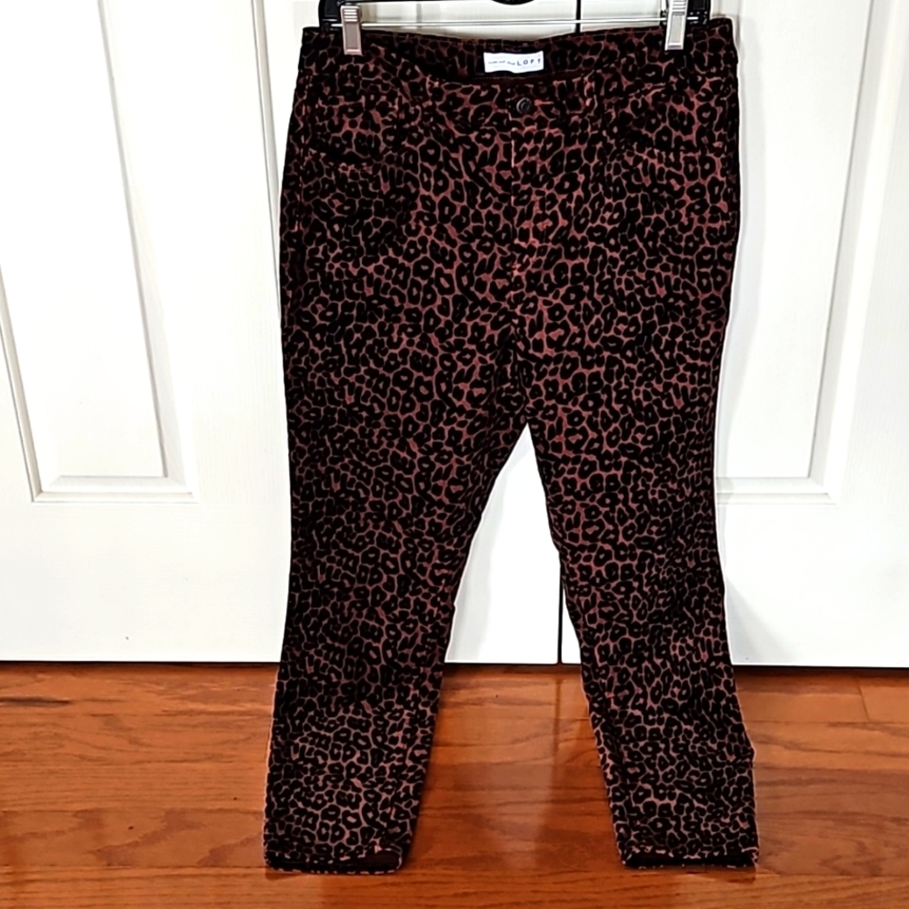 Loft by Ann Taylor 5 pocket Corduroy Size 10